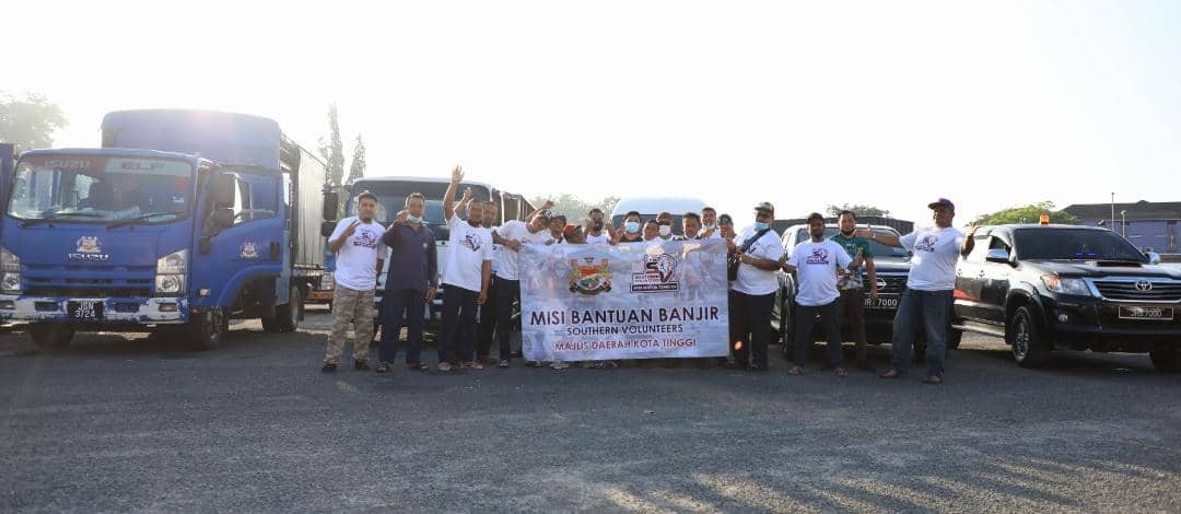 MISI AKHIR BANTUAN PASCA BANJIR SOUTHERN VOLUNTEER MAJLIS DAERAH KOTA TINGGI (SVMDKT) DI DAERAH SEGAMAT