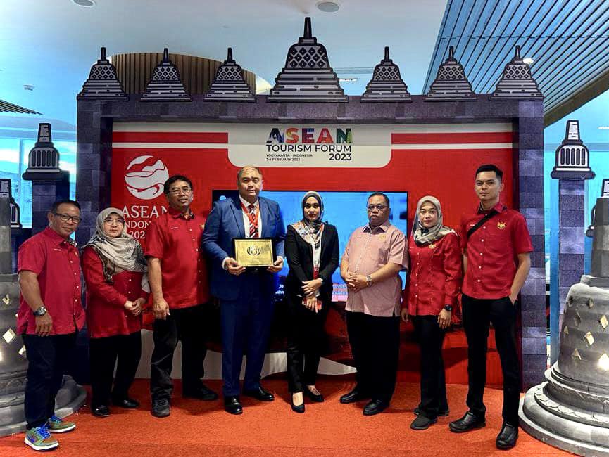 ANUGERAH ASEAN PUBLIC TOILET STANDARD (2023-2025) BAGI PANTAI AWAM TELUK MAHKOTA, TANJUNG SEDILI, KOTA TINGGI SEMPENA ASEAN TOURISM FORUM 2023