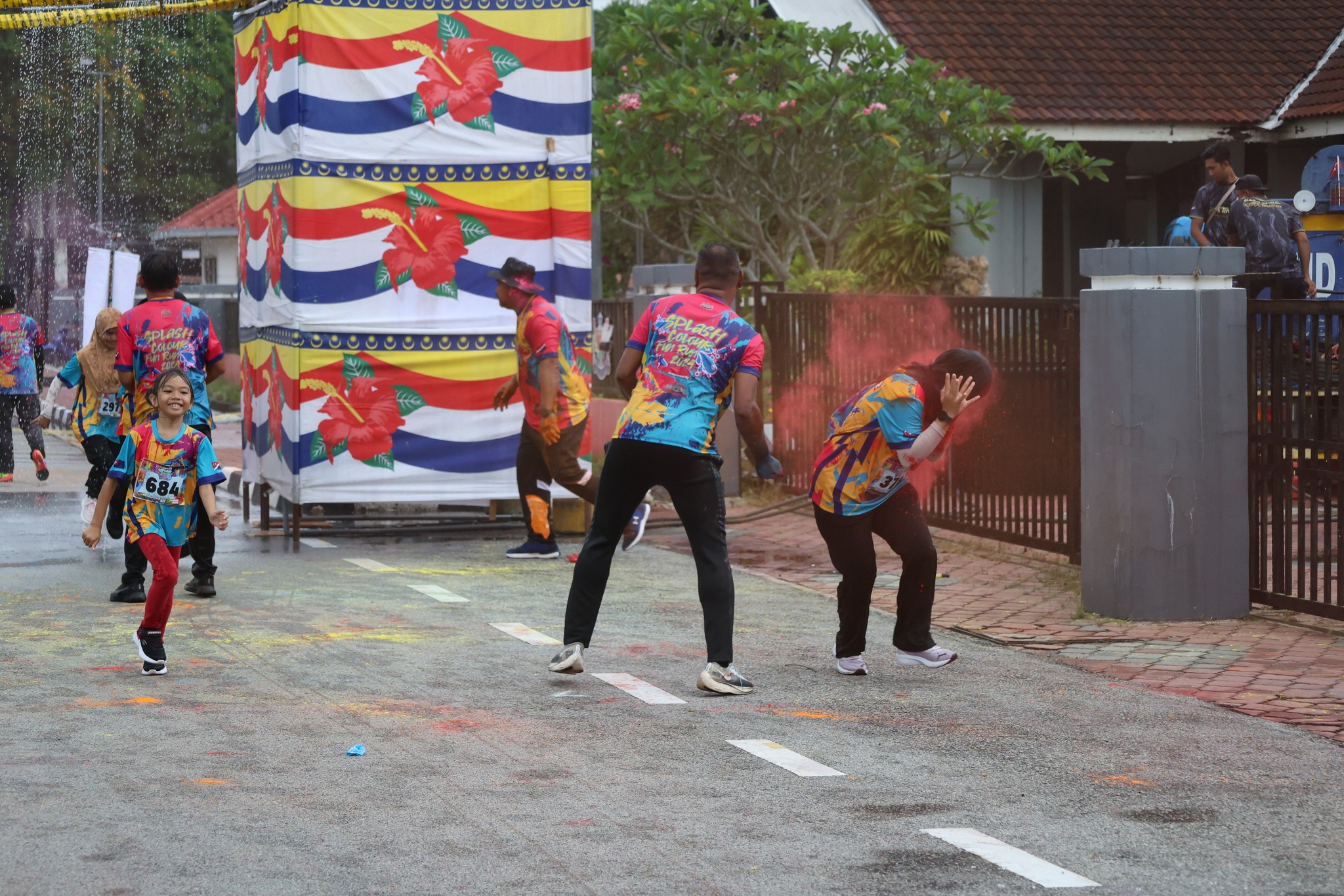 COLOUR SPLASH FUN RUN MAJLIS DAERAH KOTA TINGGI