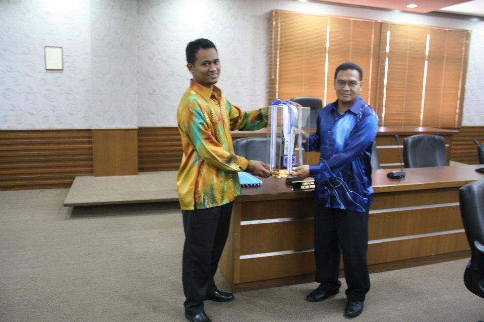 Lawatan Majlis Daerah Yong Peng ke MDKT
