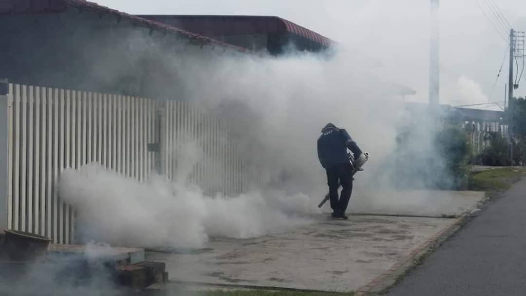 Aktiviti Semburan Kabus bagi mengawal penularan Penyakit Demam Denggi di Jalan Belinjau 7 dan sekitarnya